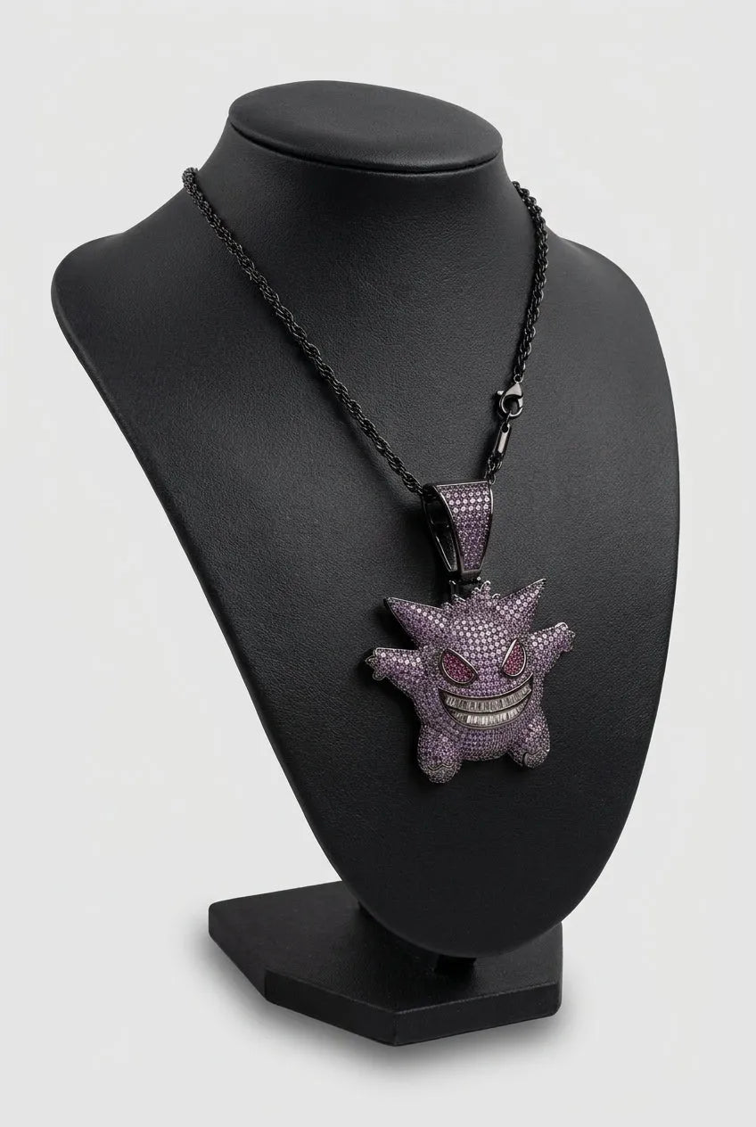 Collier Ectoplasma sur presentoir buste noir mat