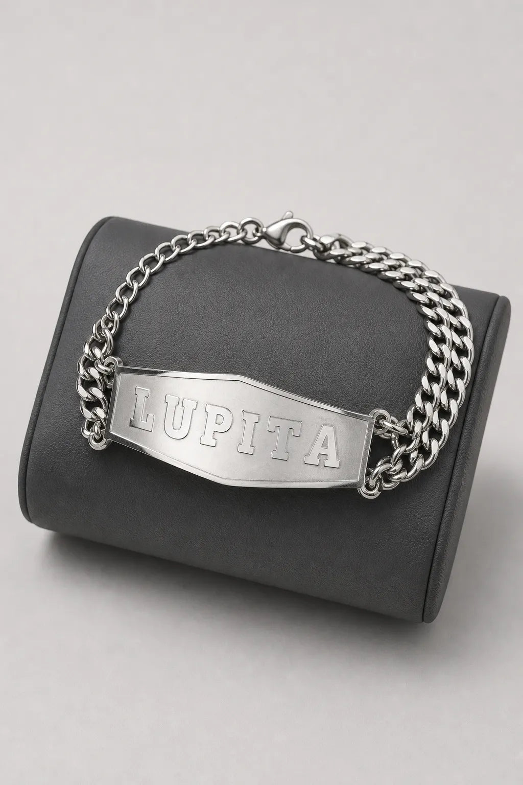 Custom Cuban Link Bracelet — stand — Silver-tone