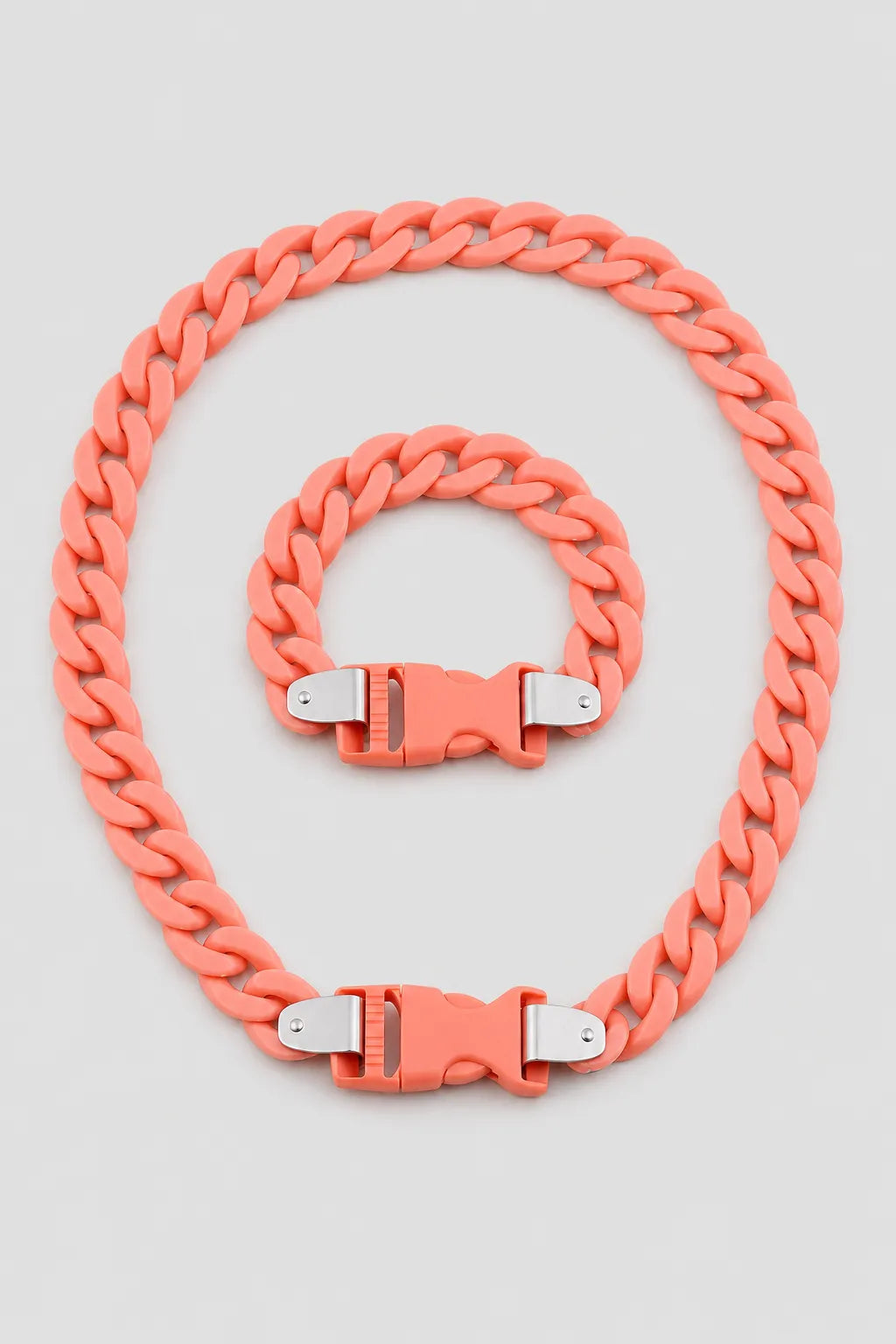 Plastic Cuban Link Chain — presentation — Orange 2