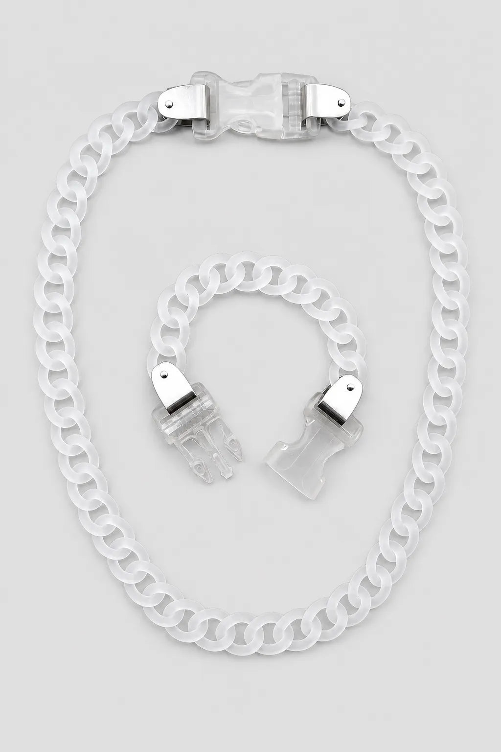 Plastic Cuban Link Chain — variant — Metal Strap White