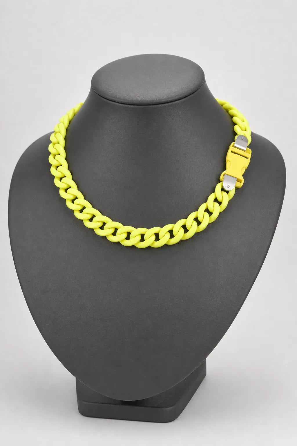 Acrylic Cuban Link Chain — stand — lemon yellow
