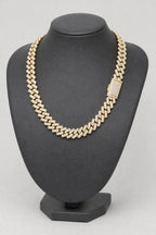 Spiked Cuban Chain — stand — Gold-tone