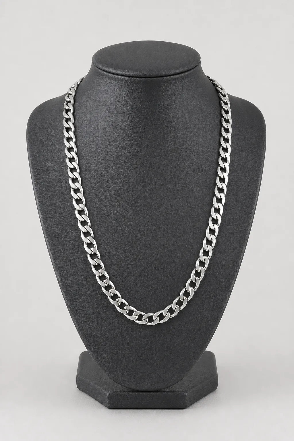 10mm Silver-Tone Cuban Link Chain — stand — Silver-tone