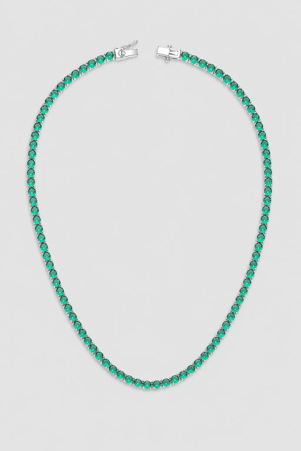 Emerald-Green Tennis Chain — presentation — green