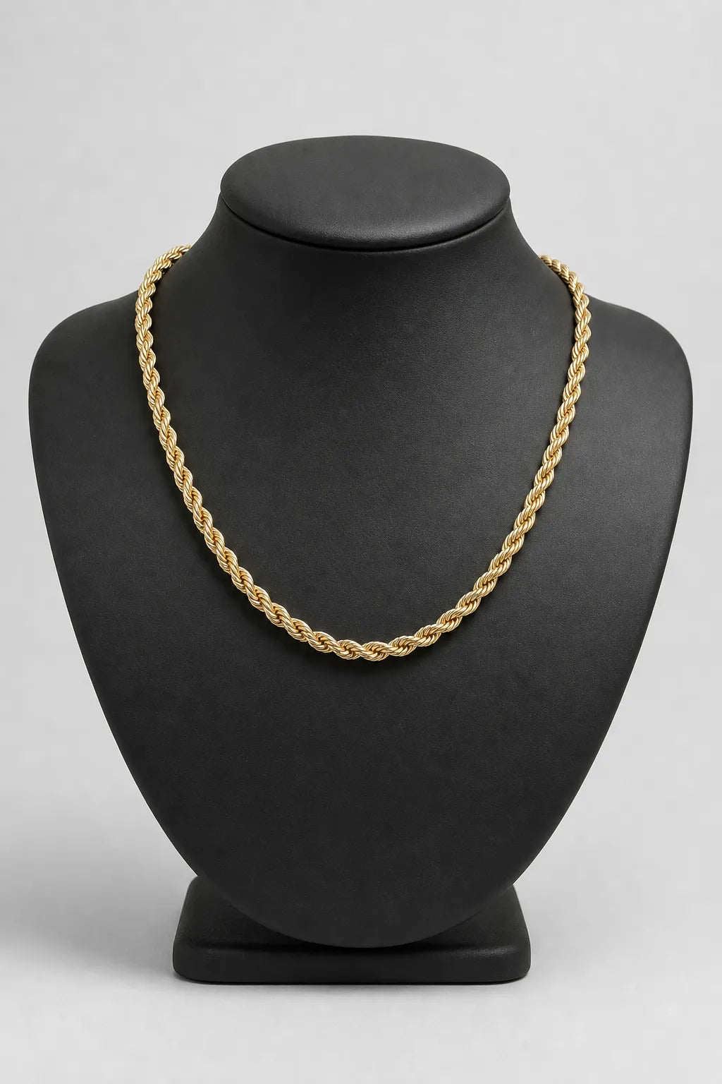 6mm gold-tone rope chain — stand — gold-tone