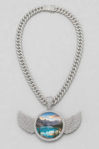 Circle Chain with Wings Pendant Necklace — variant — Silver-tone