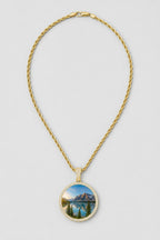 Circle Chain with Picture Pendant — variant — Gold-tone