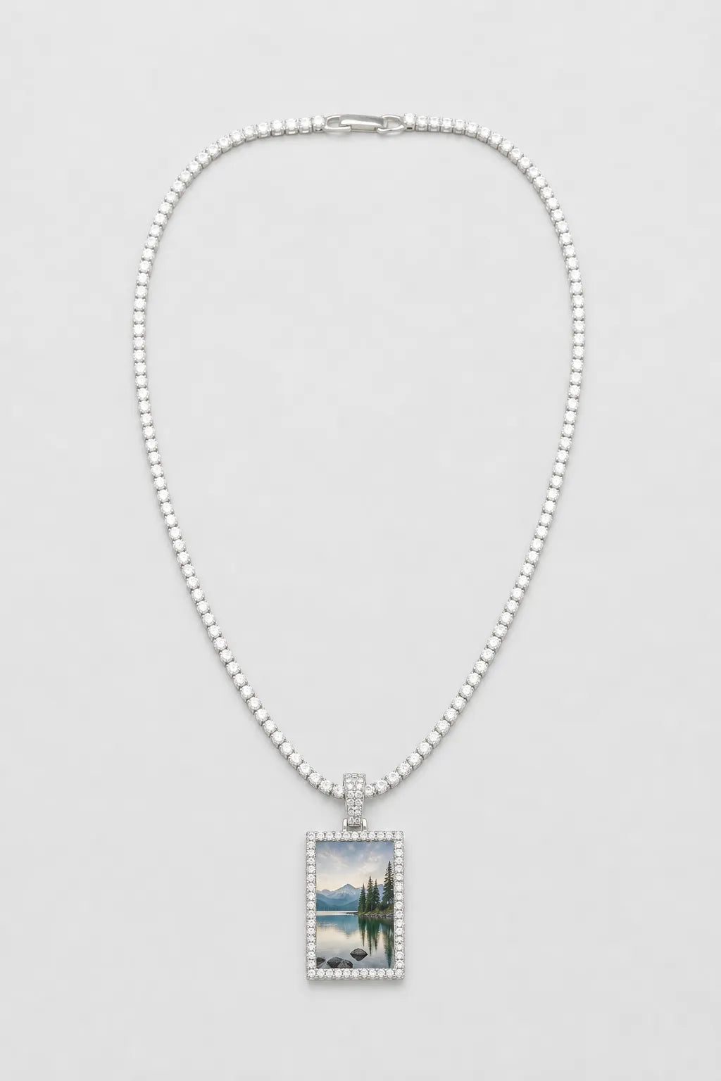 Memorial Necklace with Picture Pendant — variant — Silver