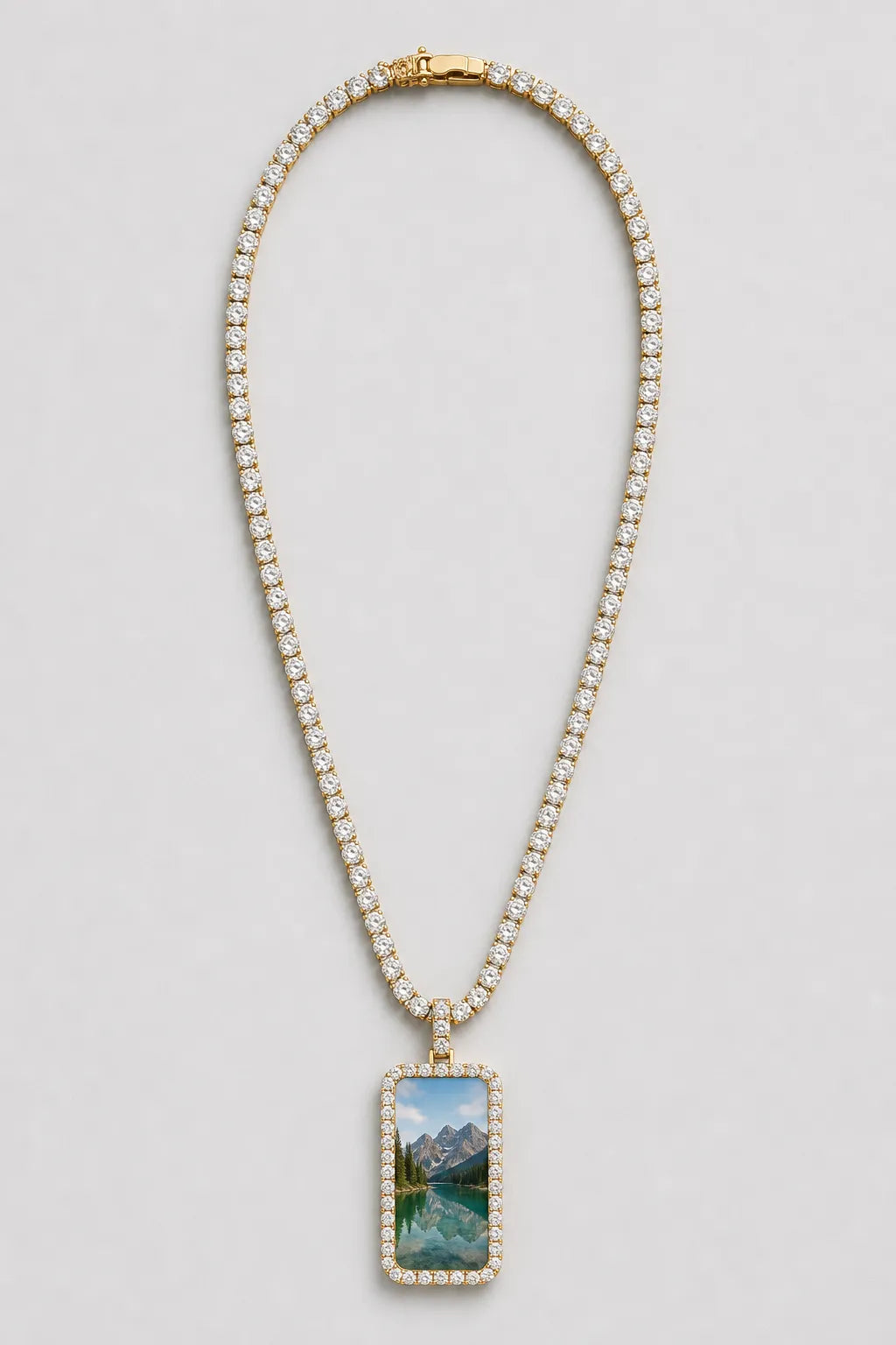 Memorial Necklace with Picture Pendant — variant — Gold