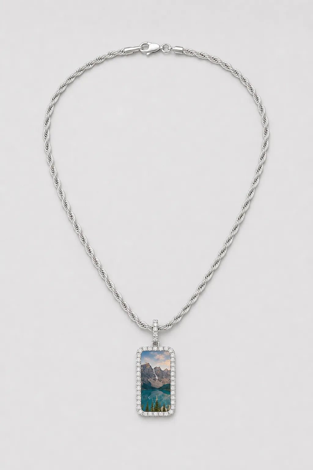 Memorial Necklace with Picture Pendant — variant — Silver