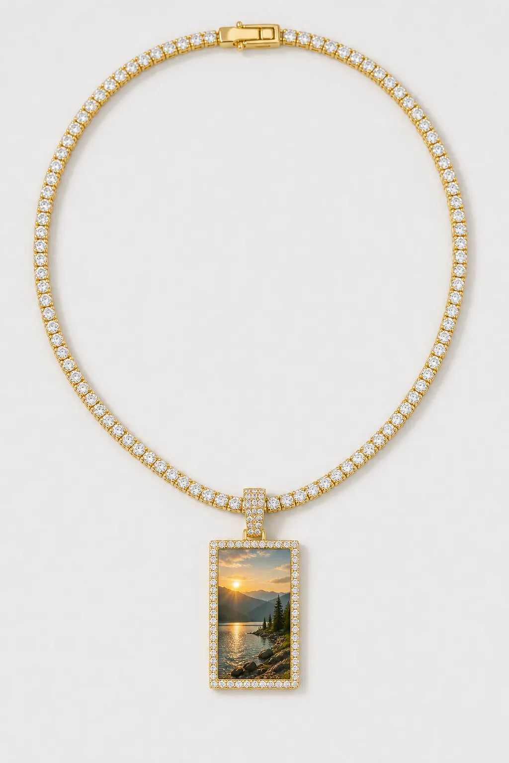 Memorial Necklace with Picture Pendant — variant — Gold