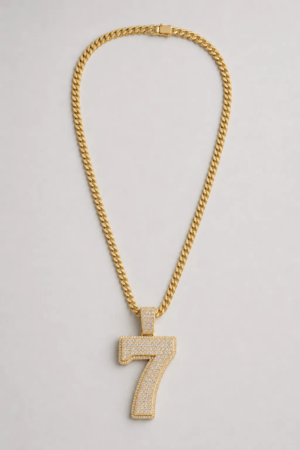 Rope Chain with Number Pendant — variant — Gold-tone