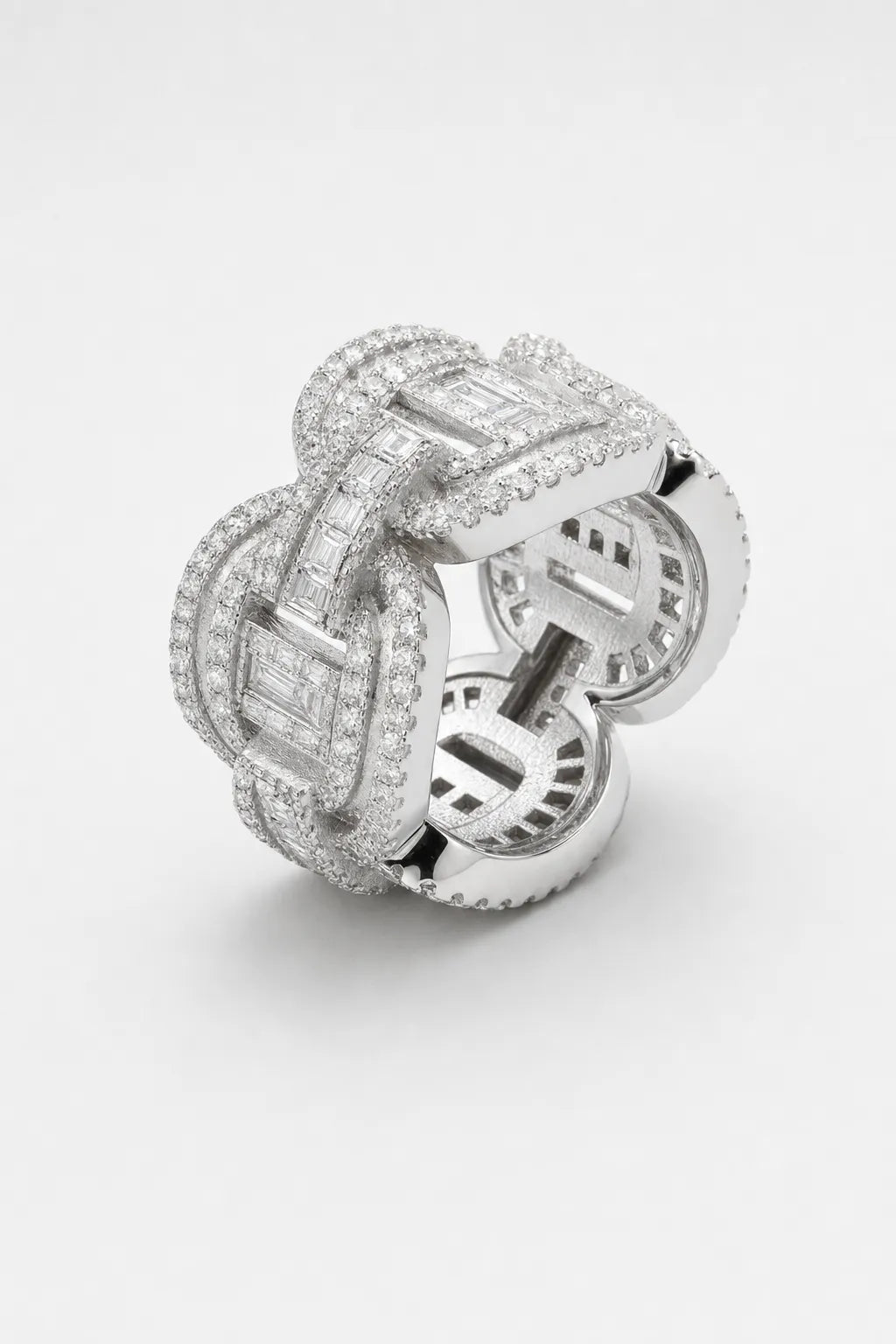 Bague Ninho — sur fond gris