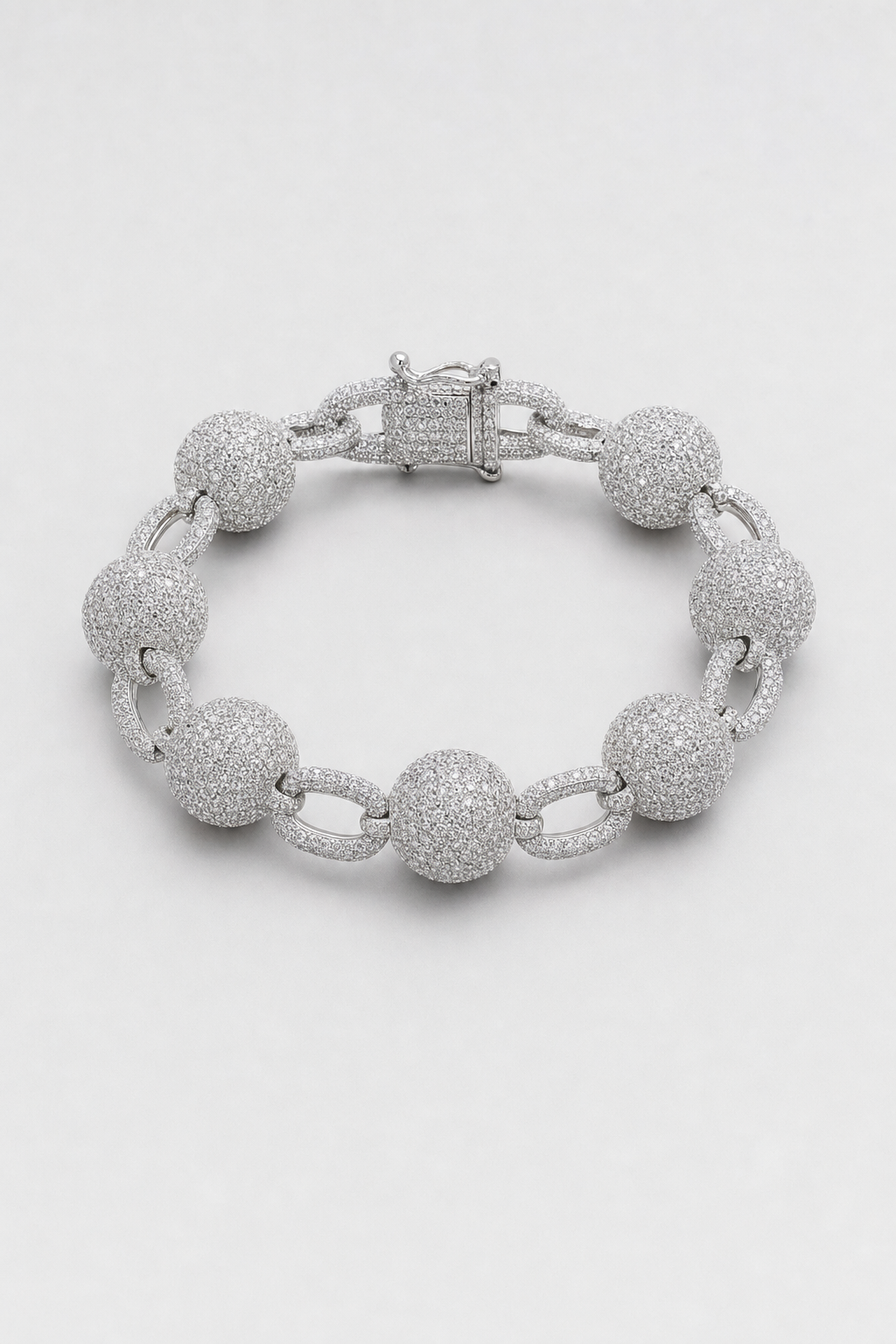 Bracelet Central cee — sur fond gris - Argent