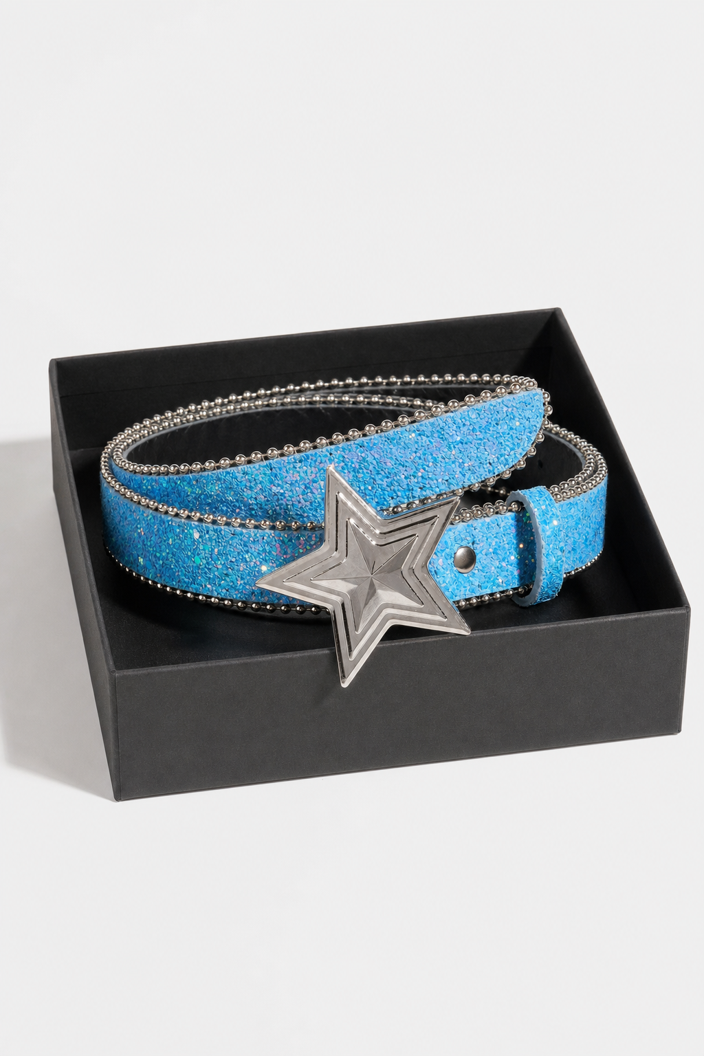 Ceinture étoile — sur présentoir noir mat