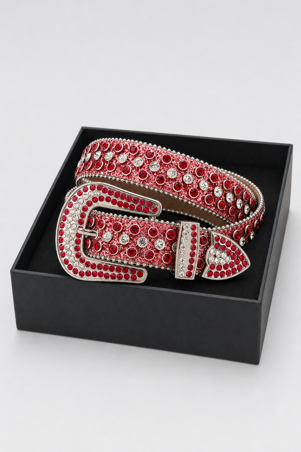 Ceinture strass rose — sur présentoir noir mat