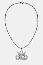 Chaine CEO — sur fond gris