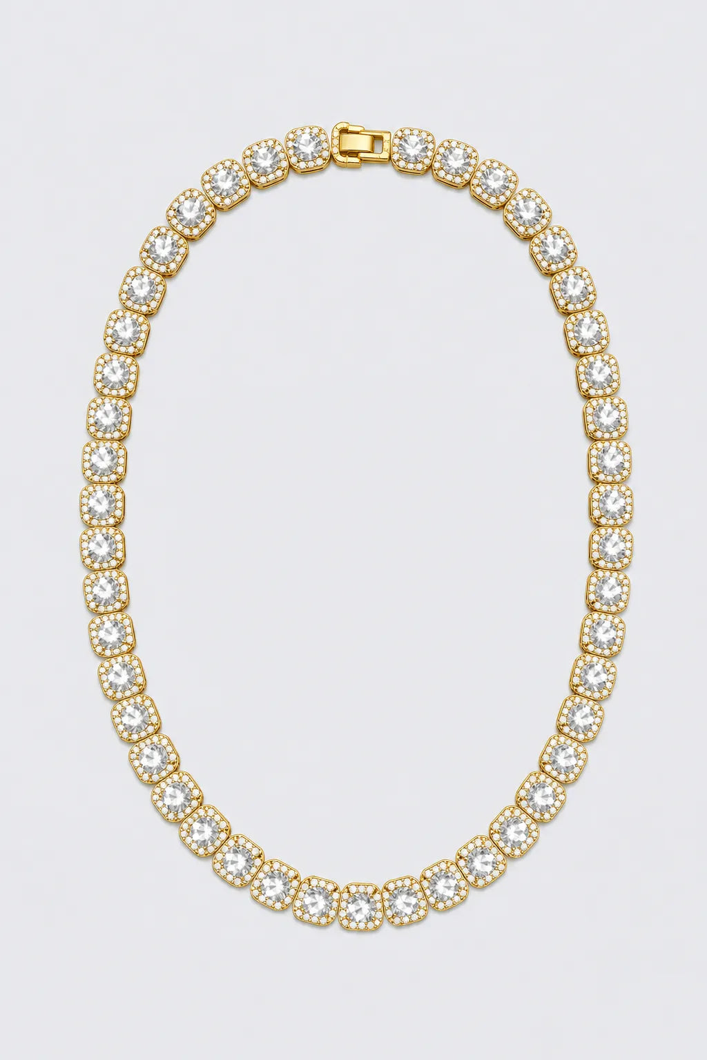 Chaine hip hop bling bling — sur fond gris — couleur Or