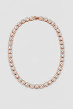 Chaine hip hop bling bling — sur fond gris — couleur Rose