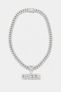Chaine Queen — sur fond gris — couleur Argent