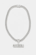Chaine Queen — sur fond gris — couleur Argent