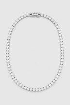 Chaine Tennis homme — couleur Argent sur fond gris