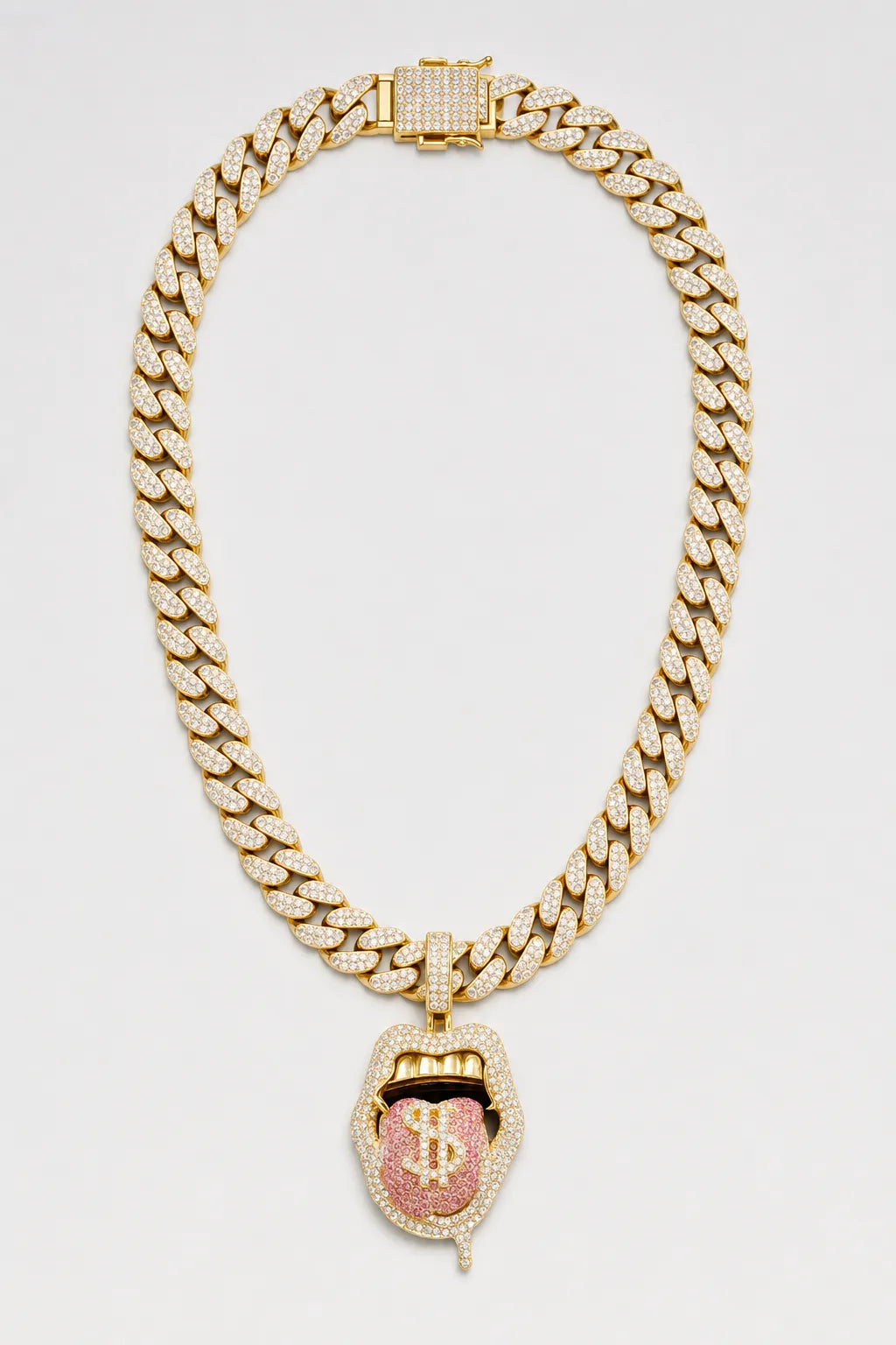 Collier Gazo — sur fond gris — couleur 6