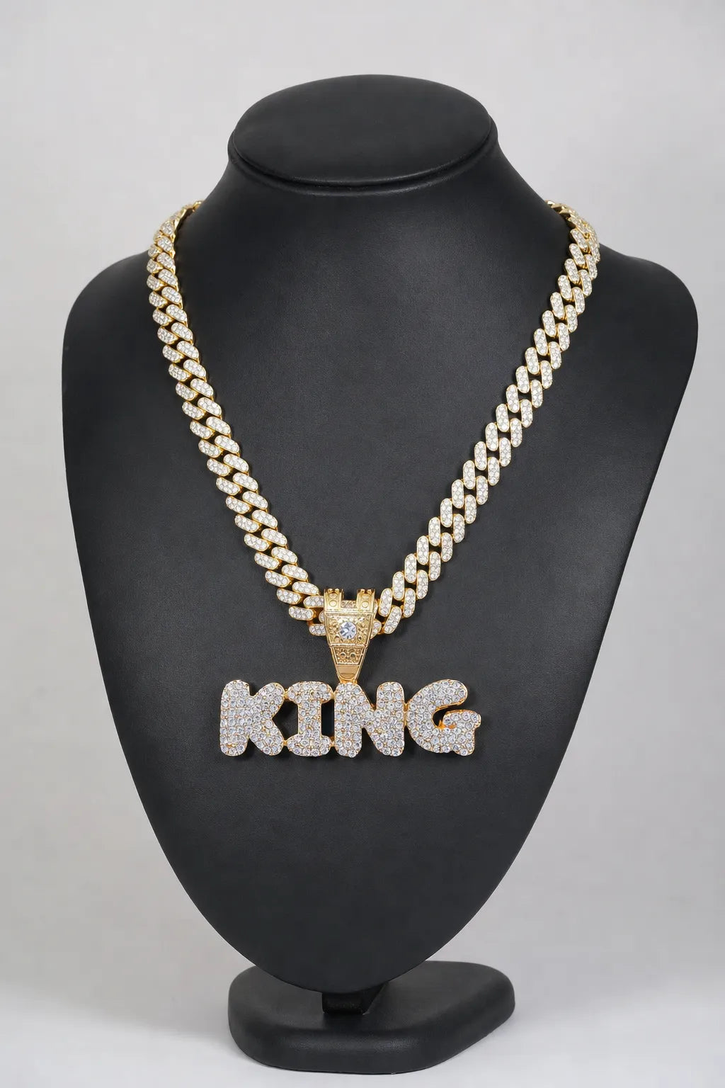 Collier King — sur présentoir noir mat