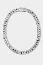 Collier Niska — sur fond gris