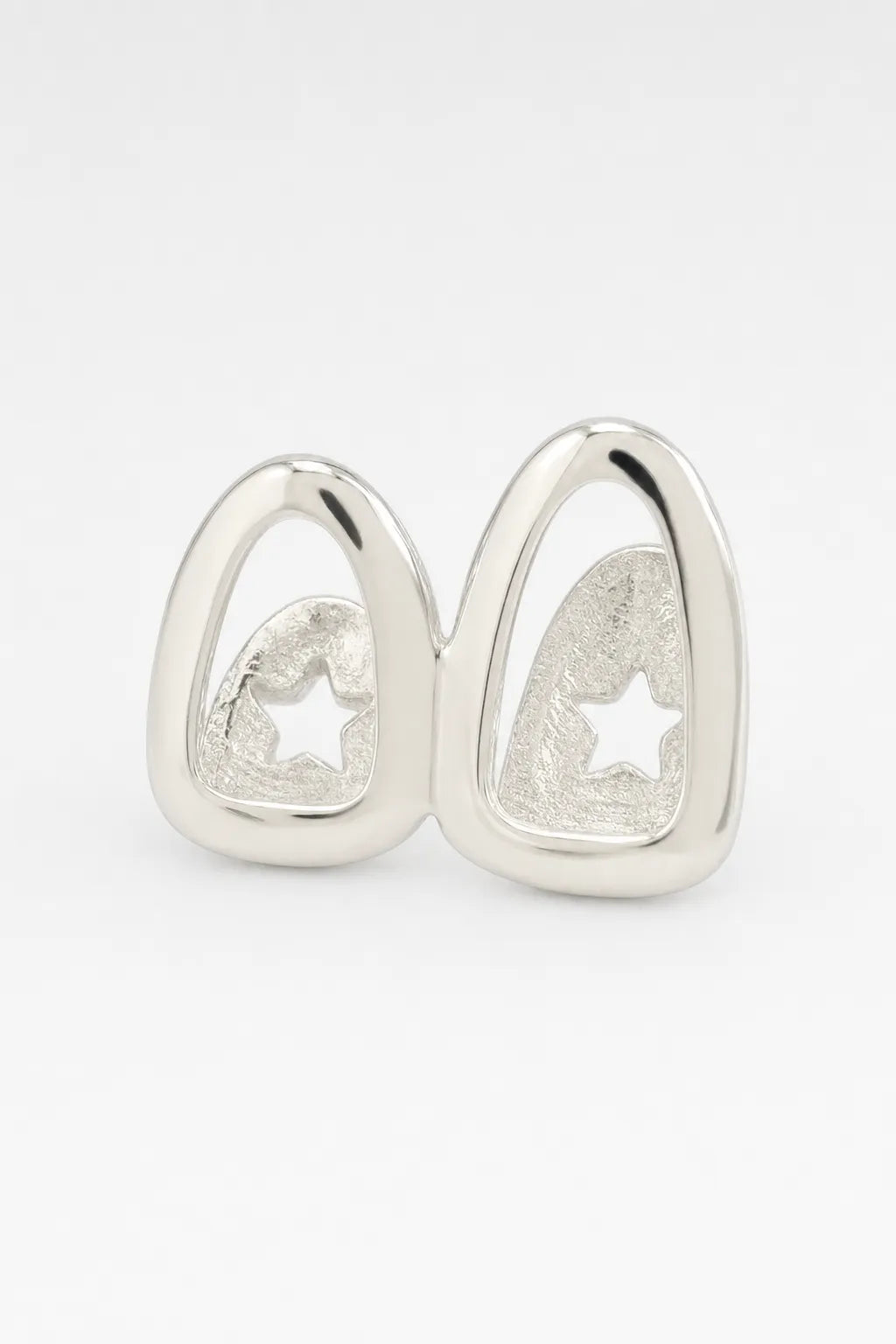 Grillz 2 dents — sur fond gris - couleur 1