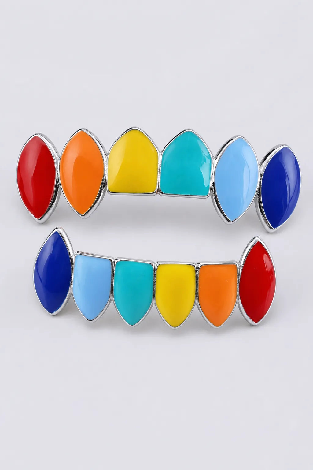Grillz 69 — sur fond gris - couleur Ensemble Argent
