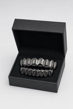 Grillz chrome — sur présentoir noir mat