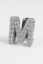 Grillz letters — sur fond gris - Argent - lettre M