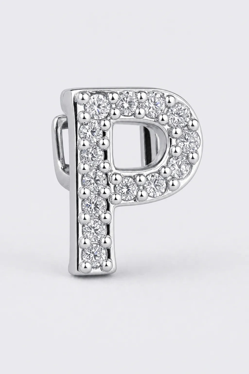 Grillz letters — sur fond gris - Argent - lettre P