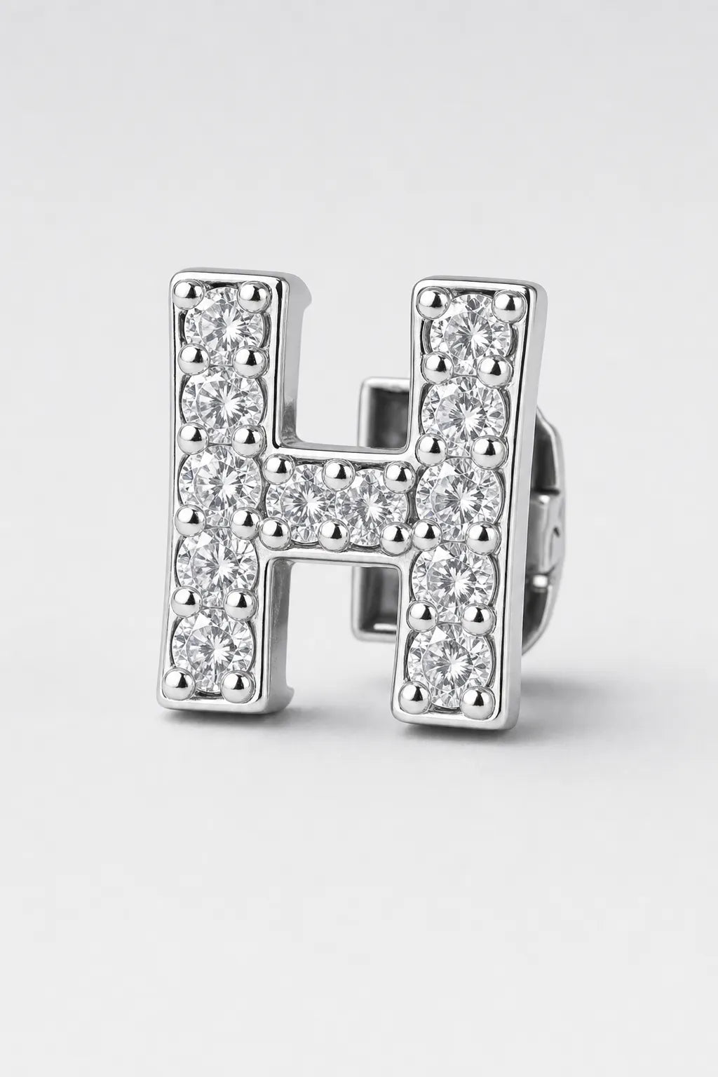 Grillz letters — sur fond gris - Argent - lettre H