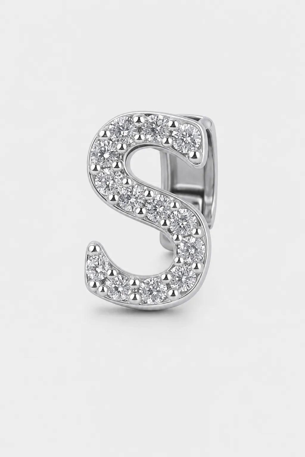 Grillz letters — sur fond gris - Argent - lettre S