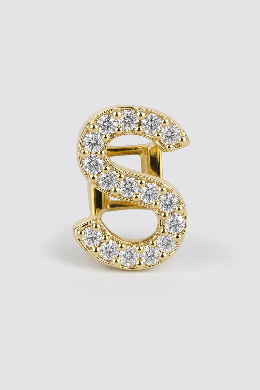 Grillz letters — sur fond gris - Or - lettre S