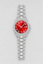 Montre rappeur en Diamant — variante Rouge-Argent sur fond gris