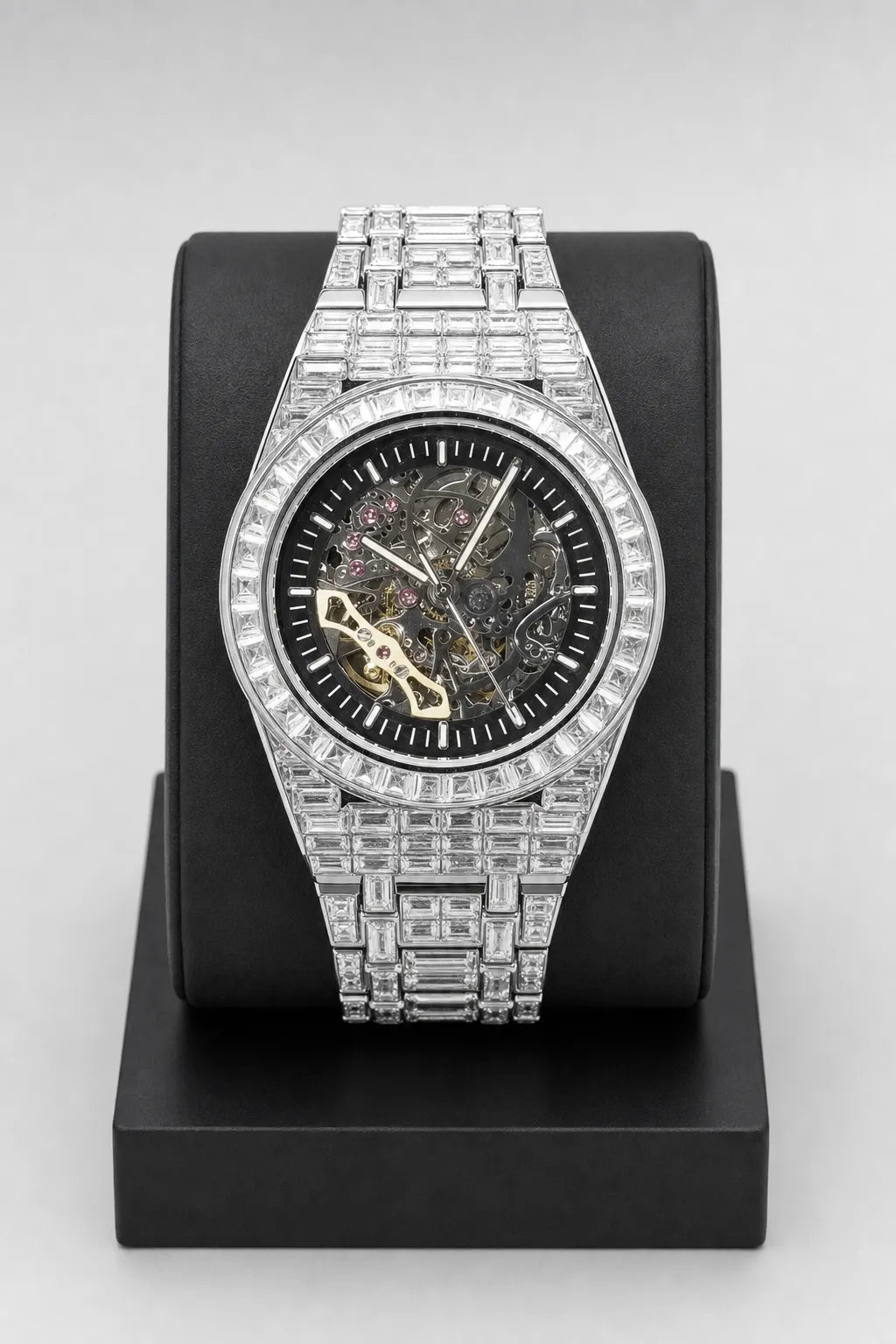 Montre Sdm — sur présentoir noir mat