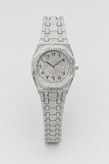 Montre Zola — sur fond gris