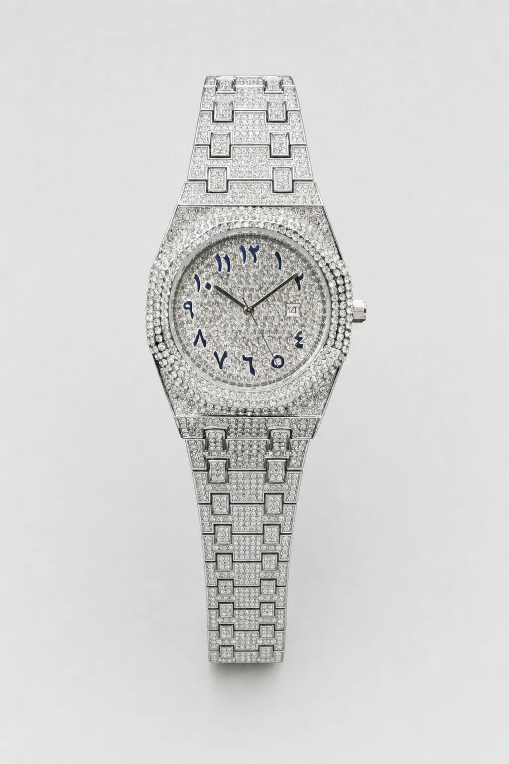 Montre Zola — sur fond gris