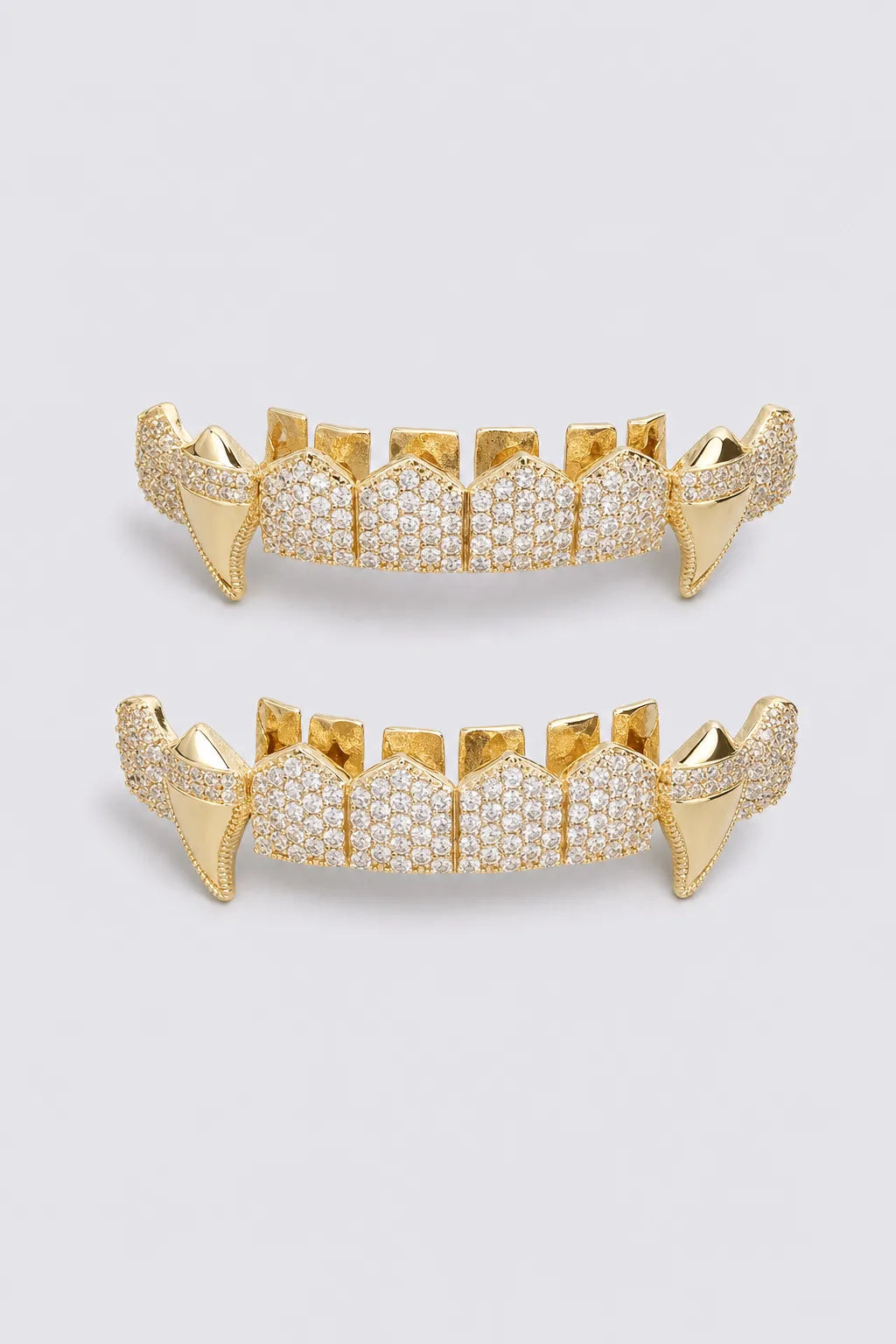 Vampire Grillz — sur fond gris - couleur Or