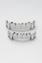 Vampire Grillz — sur fond gris - couleur Argent